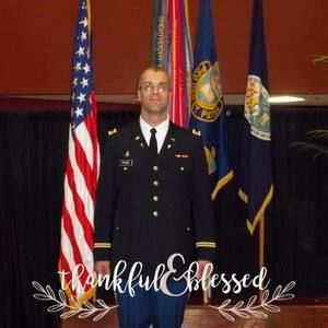 Meet your Posher, Damaris